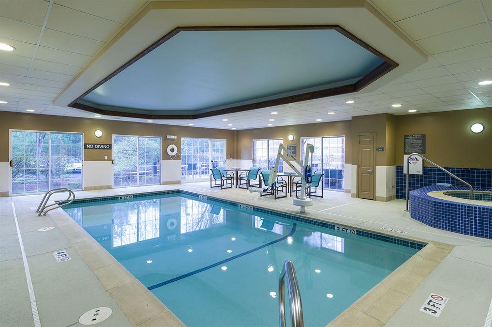 Residence Inn Boston Framingham Bagian luar foto